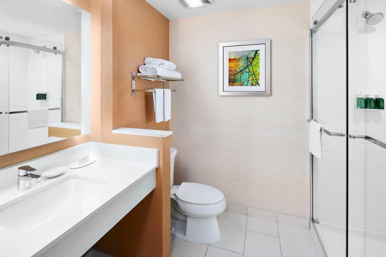Fairfield Inn & Suites By Marriott Fresno Yosemite International Airport Eksteriør bilde